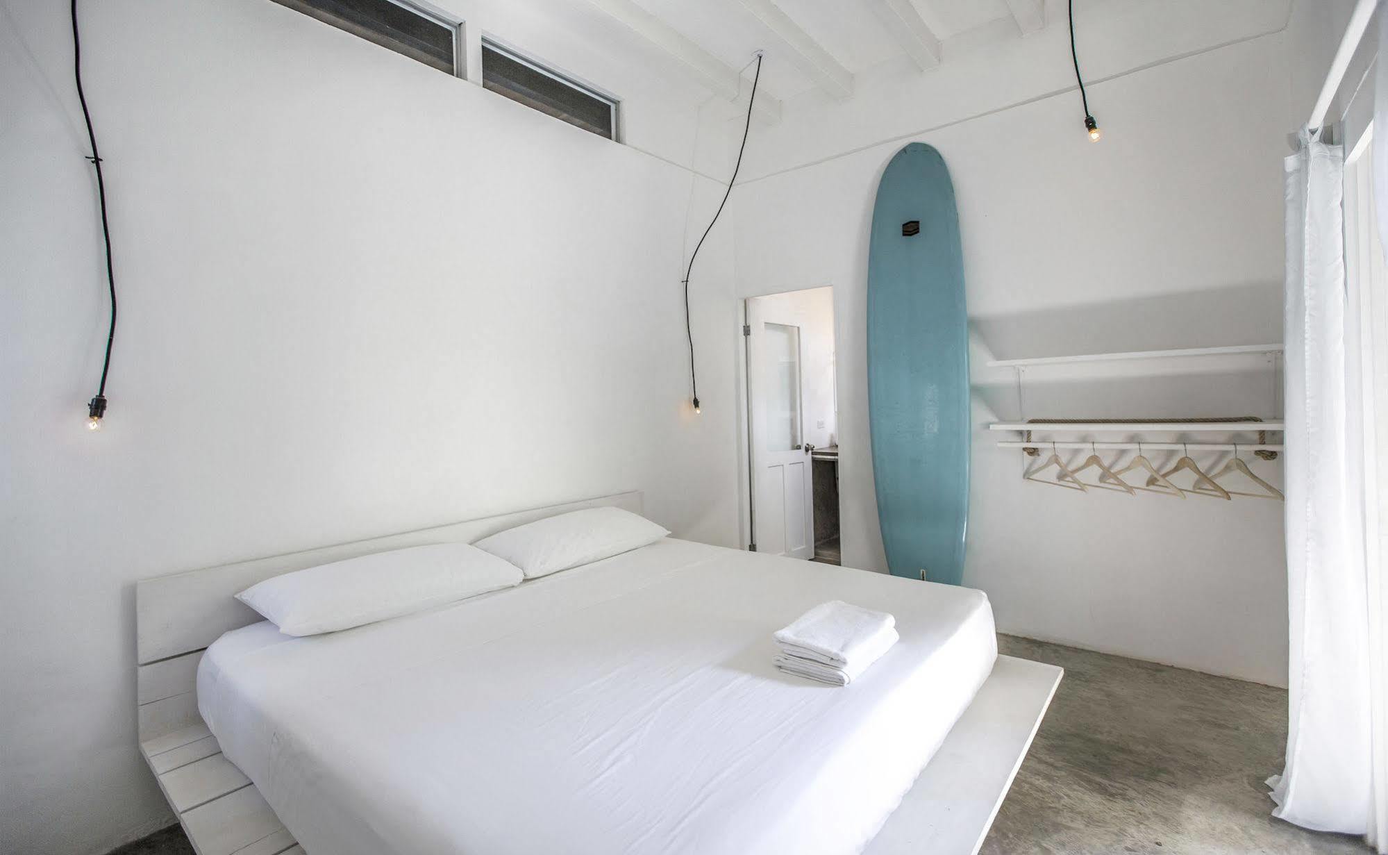 La Negra Surf Hotel Nosara Luaran gambar