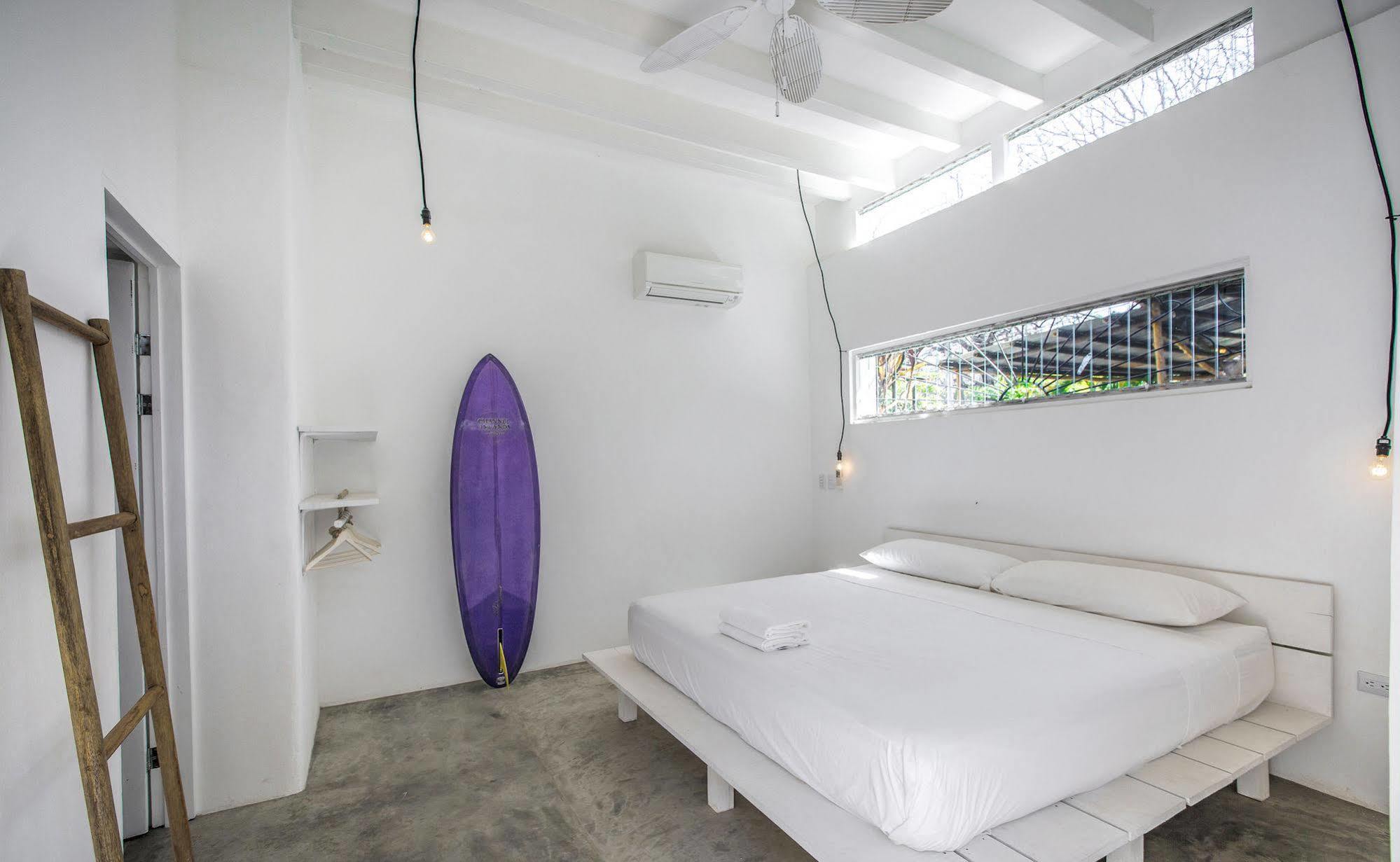 La Negra Surf Hotel Nosara Luaran gambar